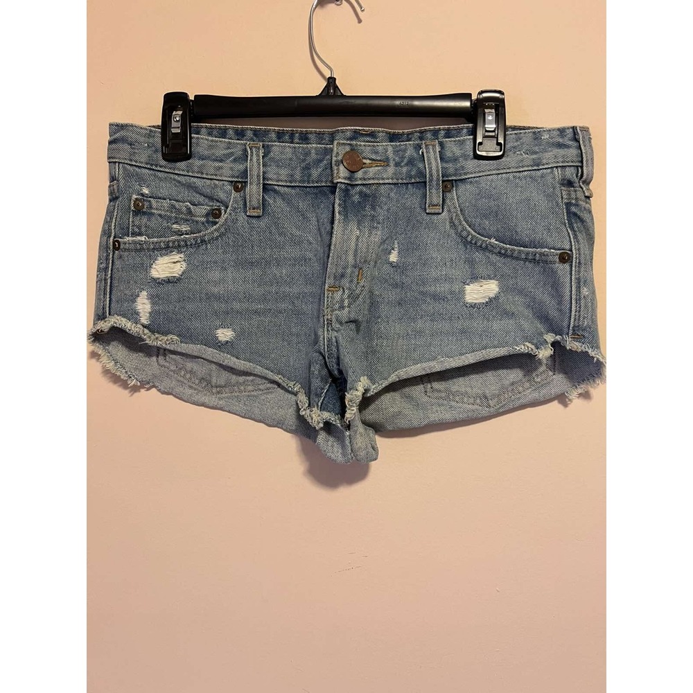 BDG Women's short denim shorts of blue color Size 27